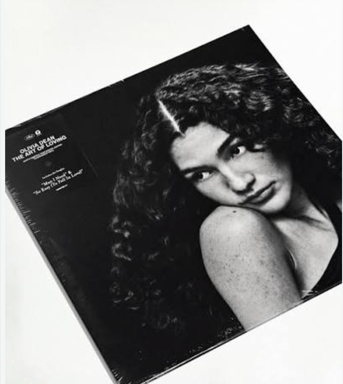 Olivia Dean: The Art of Loving Vinyl LP (Clear, US Tour Edition)